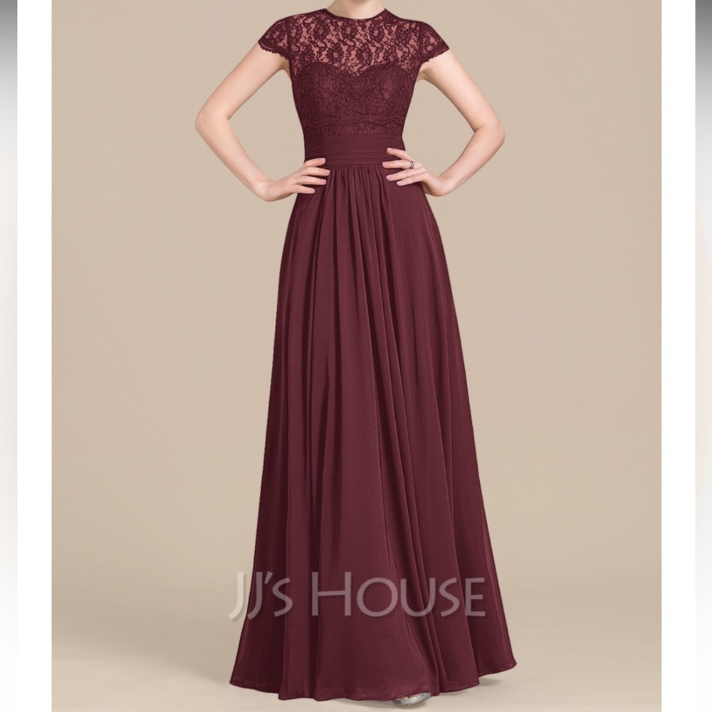 JJs House Beautiful Bridesmaids dress